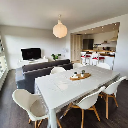 2 Chambres, Vue Mer, Clim, Wifi, Piscine דירה *