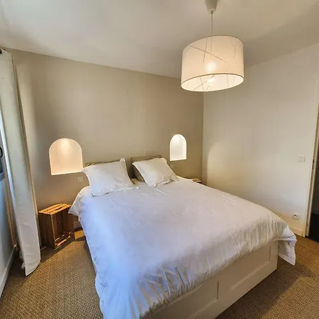 2 Chambres, Vue Mer, Clim, Wifi, Piscine דירה